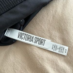 Medium, black and white, Victoria Sport, sports bra. Size M, work only once.